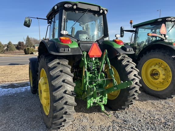Image of John Deere 6175M equipment image 3