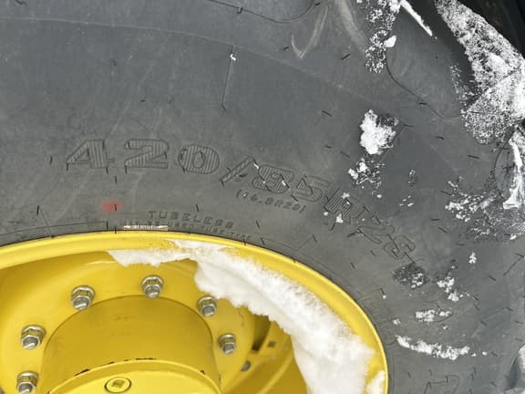 Image of John Deere 6175M equipment image 4