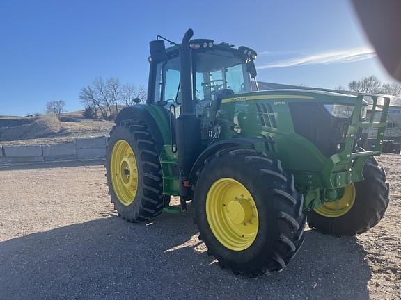 Image of John Deere 6175M equipment image 2