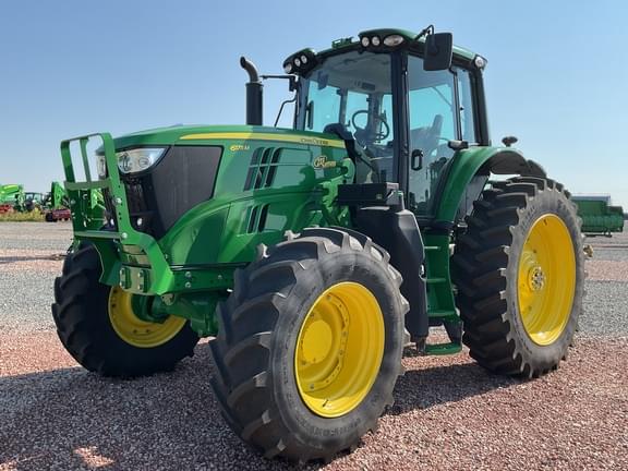 Image of John Deere 6175M Primary image
