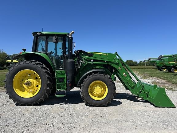 Image of John Deere 6175M equipment image 4