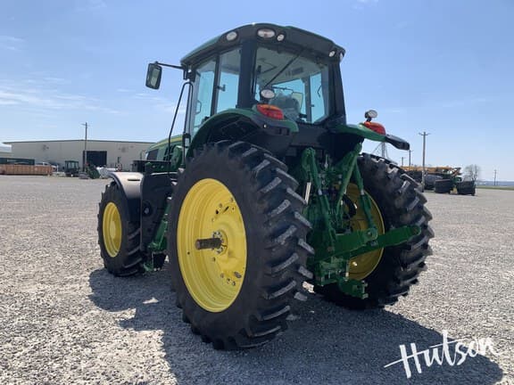 Image of John Deere 6175M equipment image 4