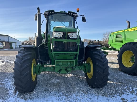 Image of John Deere 6175M equipment image 1