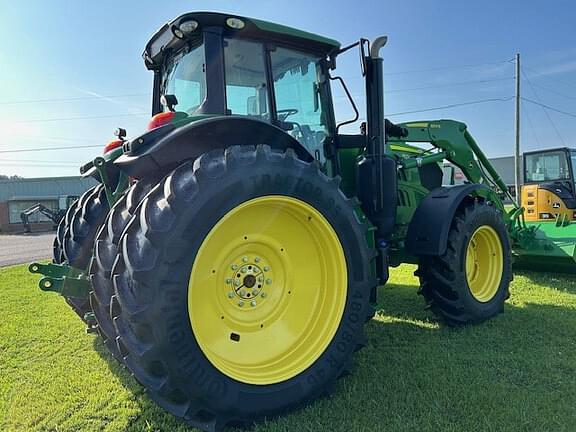 Image of John Deere 6175M equipment image 4