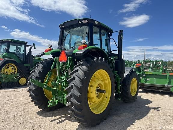 Image of John Deere 6175M equipment image 4