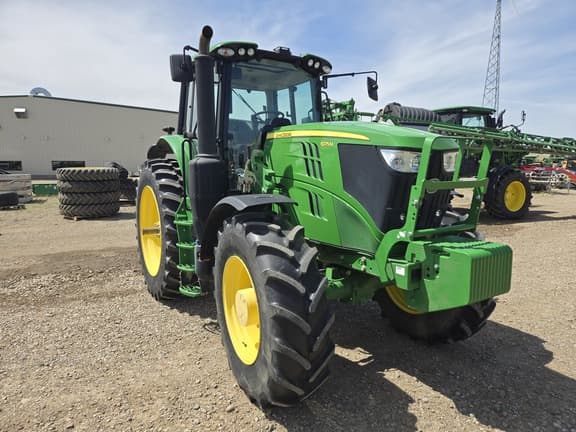 Image of John Deere 6175M equipment image 2
