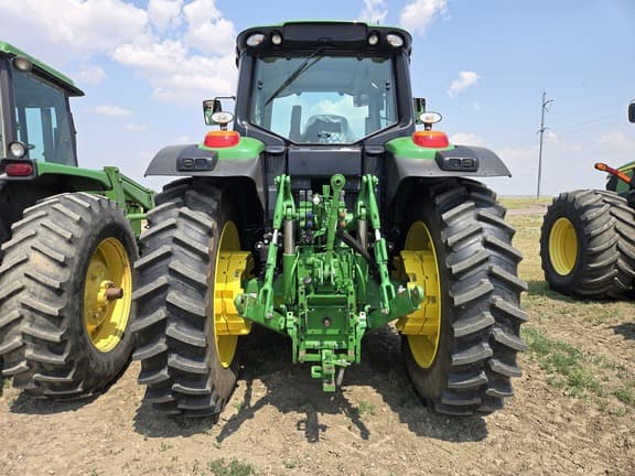 Image of John Deere 6175M equipment image 4