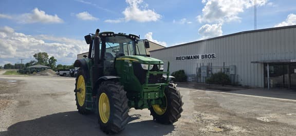 Image of John Deere 6195M equipment image 1