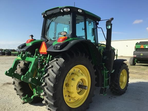 Image of John Deere 6195M equipment image 4