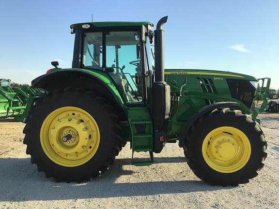 Image of John Deere 6195M equipment image 3