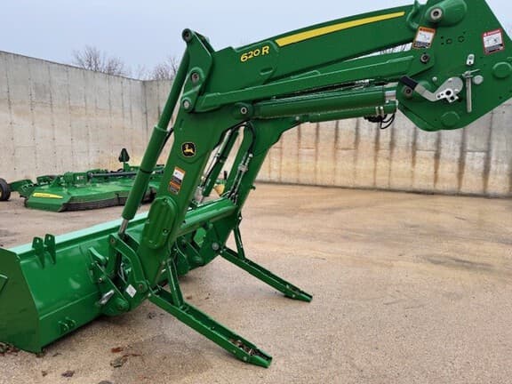 Image of John Deere 620R equipment image 4