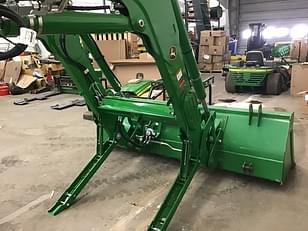 Main image John Deere 620R 6