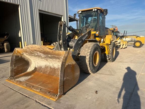 2024 John Deere 624P Equipment Image0