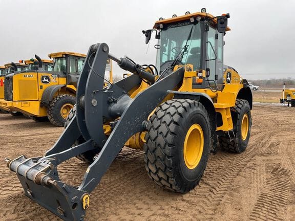 2024 John Deere 624P Equipment Image0