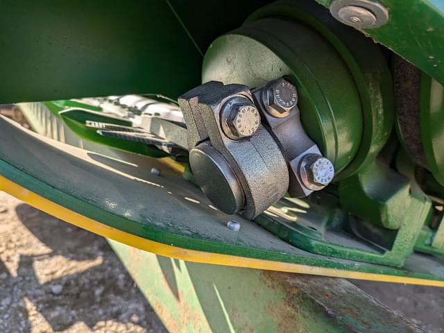 Image of John Deere 630F equipment image 2