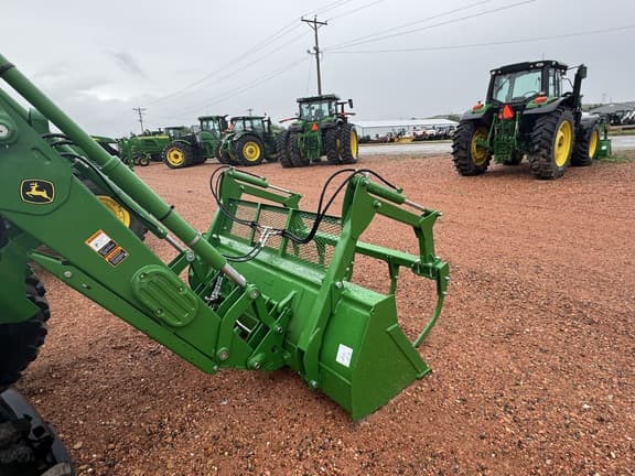 Image of John Deere 640R equipment image 3