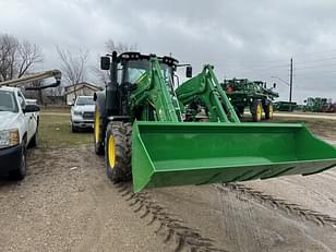 Main image John Deere 640R 1