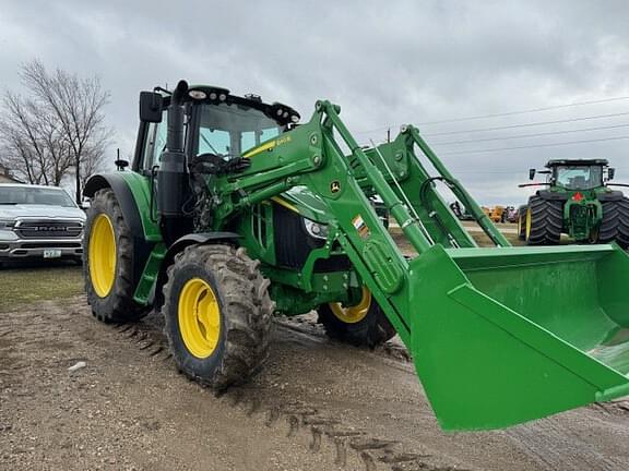 Image of John Deere 640R equipment image 2