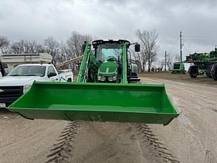 Main image John Deere 640R 8