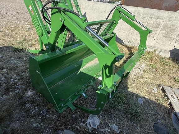 Image of John Deere 640R equipment image 2