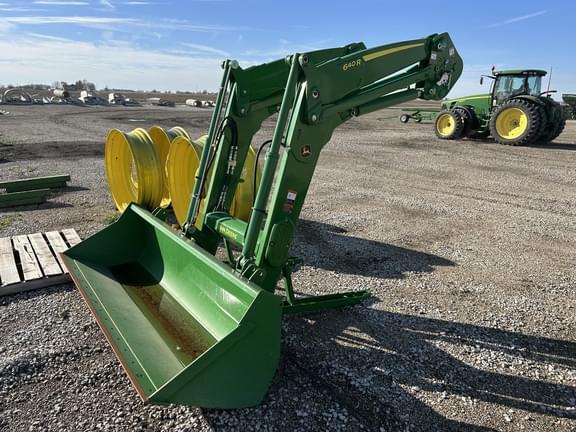 Image of John Deere 640R equipment image 1