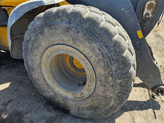 Image of John Deere 644P Image 1