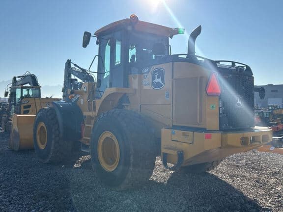 Image of John Deere 644P equipment image 2