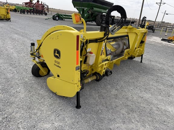 Image of John Deere 649 equipment image 2
