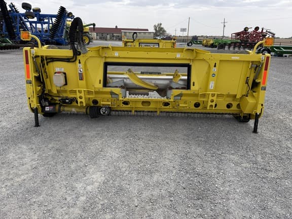 Image of John Deere 649 equipment image 3