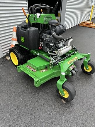 Image of John Deere 652M equipment image 1