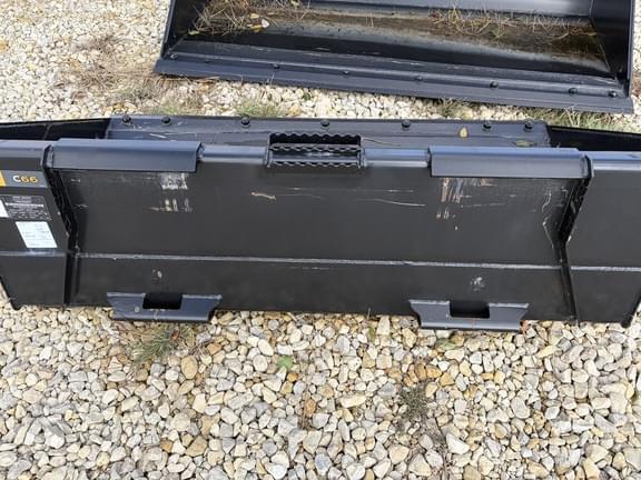 Image of John Deere Undetermined equipment image 4