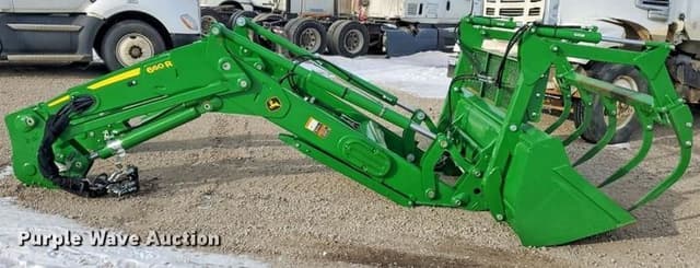 Image of John Deere 660R equipment image 4