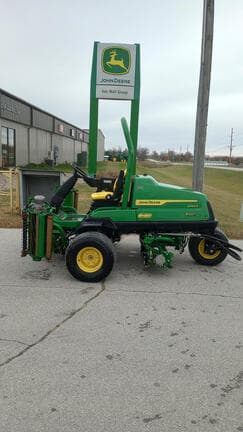 Image of John Deere 6700A equipment image 1