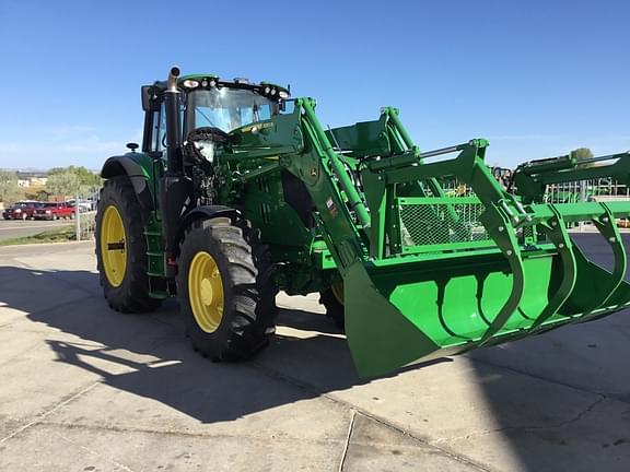 Image of John Deere 680R equipment image 3