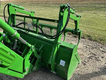 Main image John Deere 680R