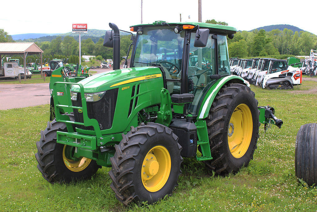 Image of John Deere 6120E Image 0