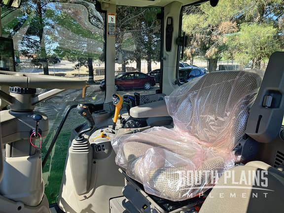 Image of John Deere 6M 165 equipment image 4