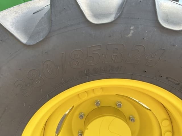 Image of John Deere 6130M equipment image 4