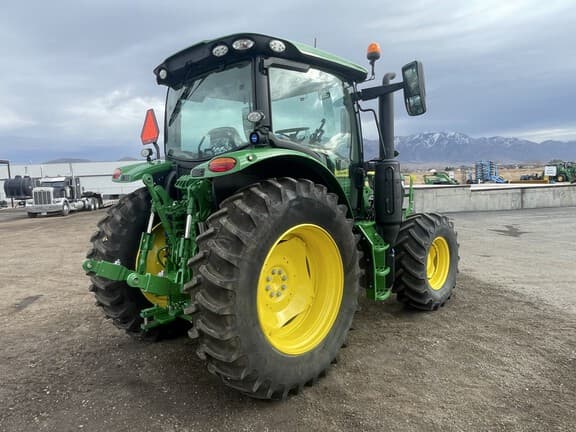 Image of John Deere 6R 120 equipment image 4