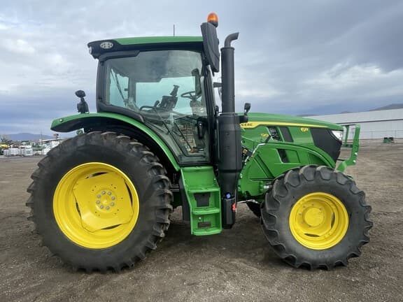 Image of John Deere 6R 120 equipment image 3
