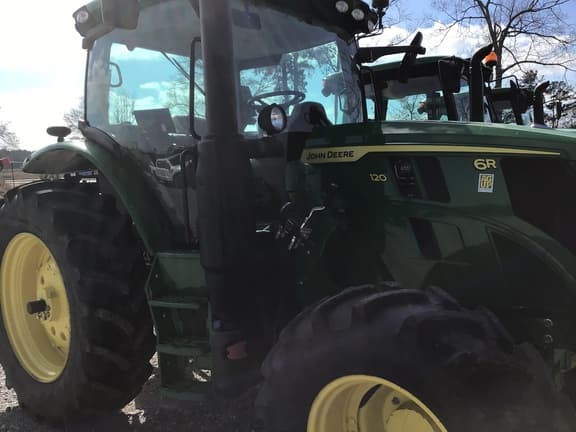 Image of John Deere 6R 120 equipment image 4
