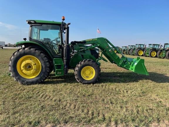 Image of John Deere 6R 120 equipment image 2