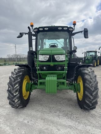 Image of John Deere 6R 120 equipment image 3