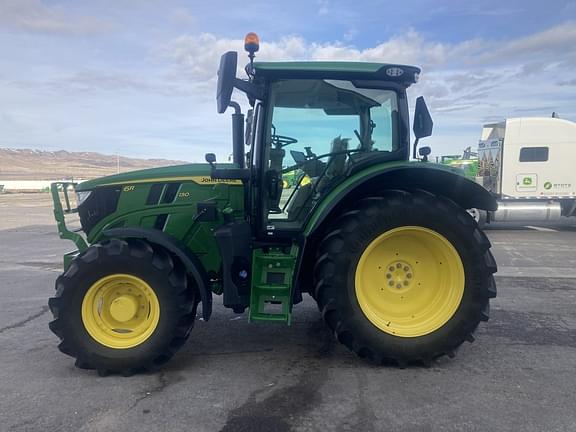 Image of John Deere 6R 130 equipment image 2