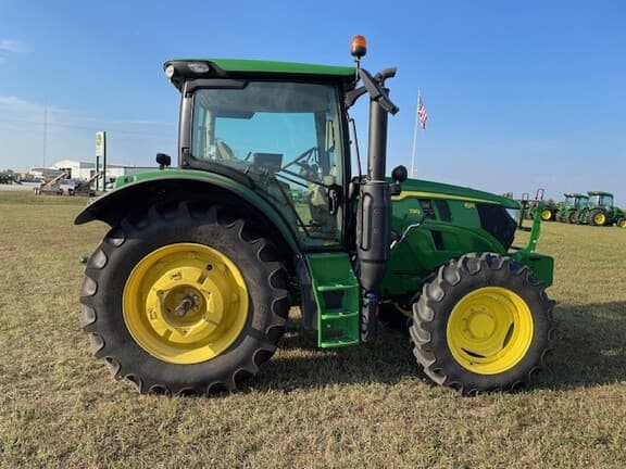 Image of John Deere 6R 130 equipment image 3