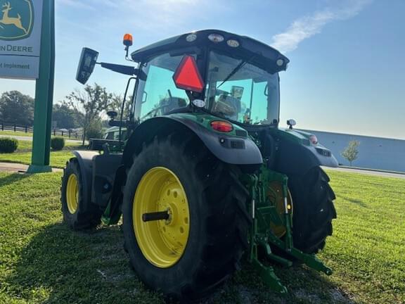 Image of John Deere 6R 130 equipment image 4