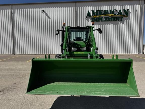 Image of John Deere 6R 130 equipment image 4