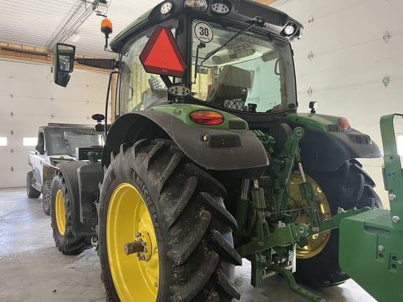 Image of John Deere 6R 130 equipment image 4
