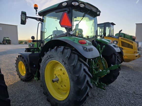 Image of John Deere 6R 130 equipment image 3