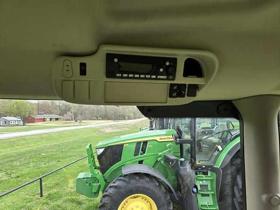 Image of John Deere 6R 130 equipment image 4